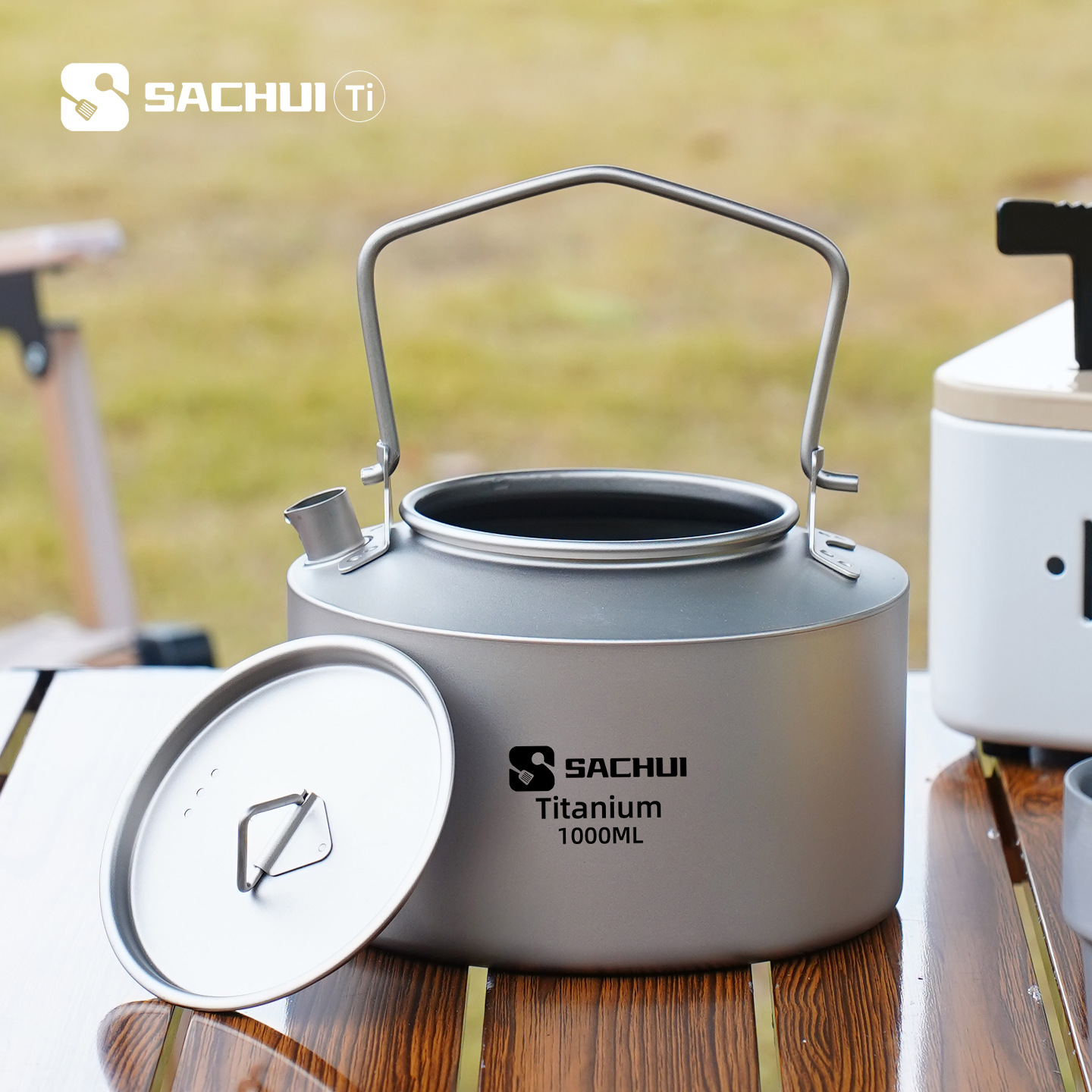 Outdoor Camping World - إبريق من التيتانيوم النقي سعة 1000