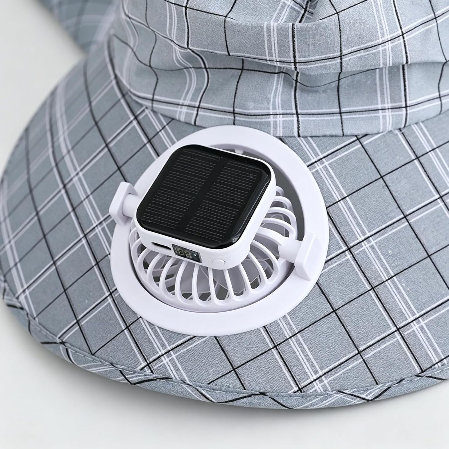 قبعة بمروحة تعمل بالطاقة الشمس - مراجعة Outdoor Camping Fans وسعره