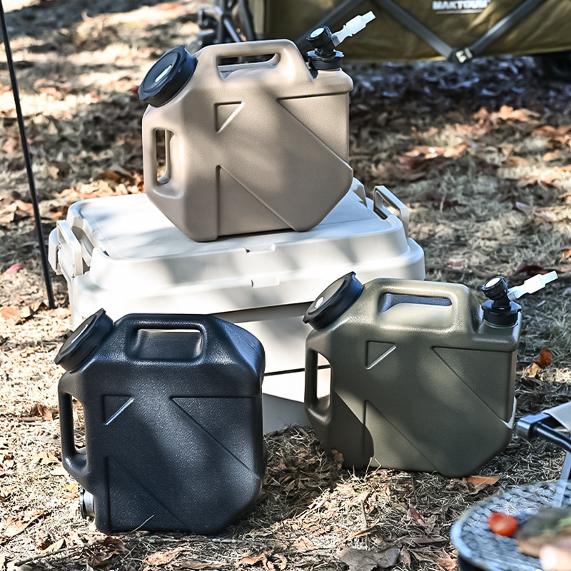 دلو ماء محمول سعة 10 لتر للاست - مراجعة Outdoor Camping Water Jug وسعره